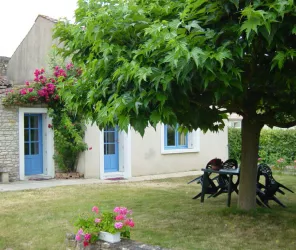 Copyright Garreau Denise