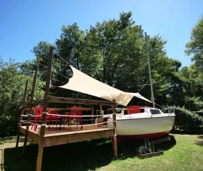 Camping Belle Rivière