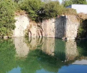 ©Bécon-Les-Granits