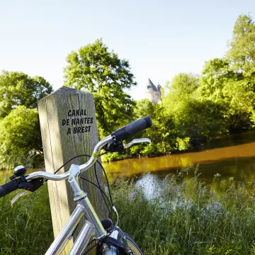 Blain y sus alrededores, entre canal, bosque y patrimonio 