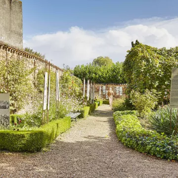 Visita las casas de los famosos