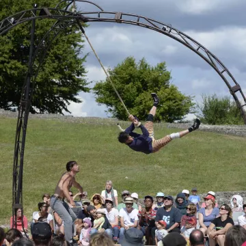 Las Noches de Mayenne a escena