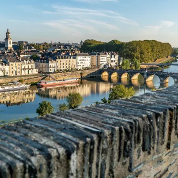 Fin de semana en familia en Angers, a orillas del río Maine