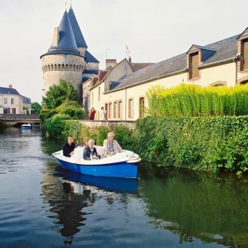 © Francis Le Floch, 2013