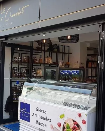 LE BONHEUR CHOCOLAT