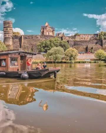 Tous droits réservés - La Toue Charme