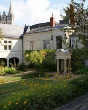 Maison Canoniale Sainte-Maurille