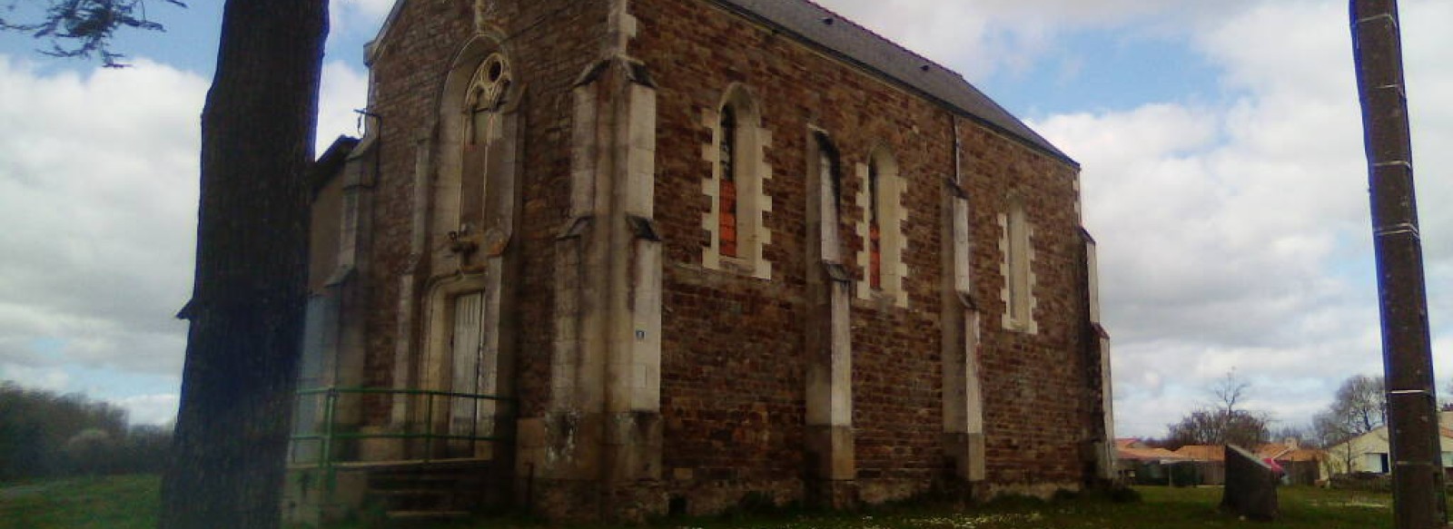 Le chateau et la chapelle de la Blanchardais